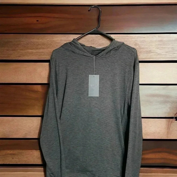 VRST R & R Jersey Hoodie Men’s Medium | NWT Pure Black Heather Moisture Wicking - Picture 1 of 8